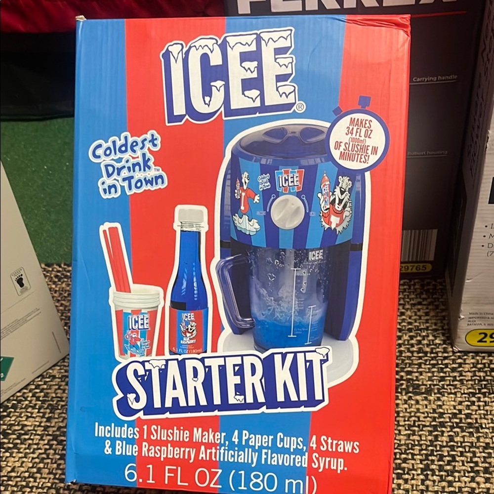 Ice Slushie Maker Starter Kit - Red and Blue
